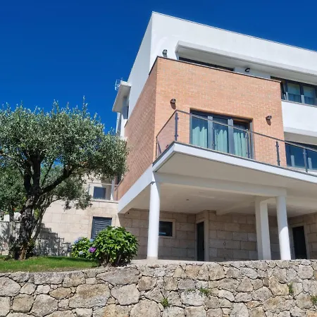 Florindo - Lafoes Bed & Breakfast